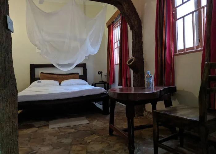 Casa Del Turista