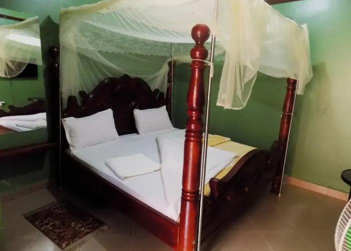 Rates Motel