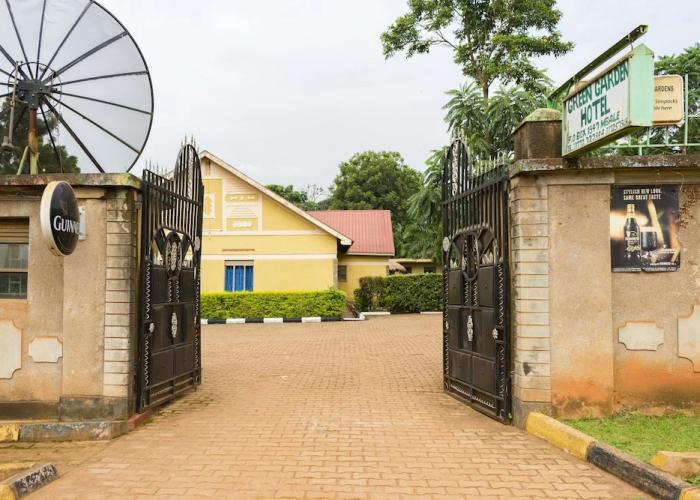 Green Garden Hotel