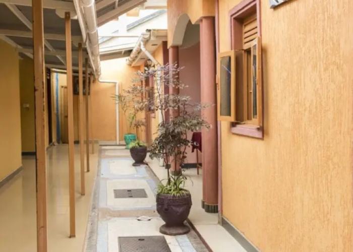 Kaanos Hope Complex Inn