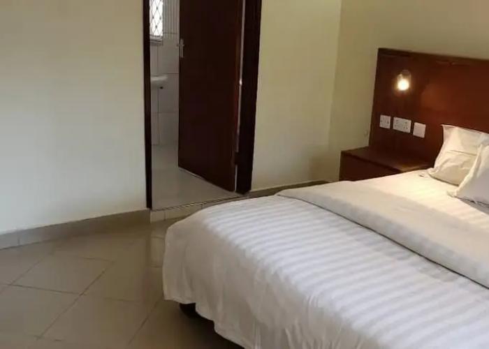 Rocy Hotel