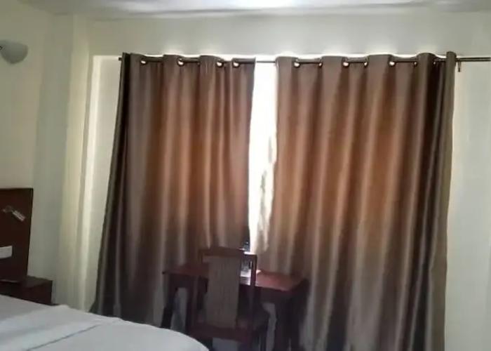 Rocy Hotel