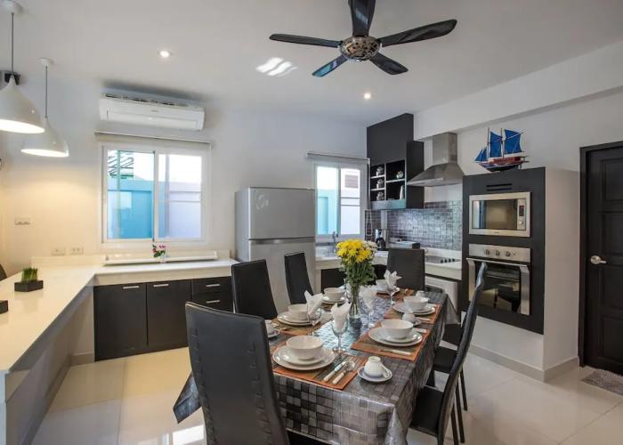 Modern Elegance 3BR Pool Villa Marine
