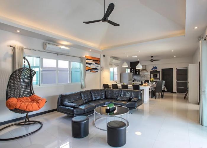 Modern Elegance 3BR Pool Villa Marine