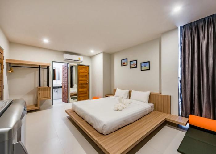 Phuket Marine Poshtel (SHA Plus+)