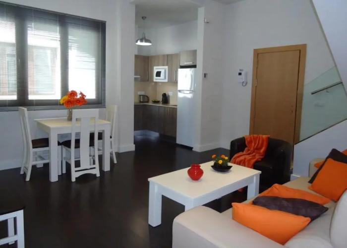 Apartamentos Turisticos Mauror