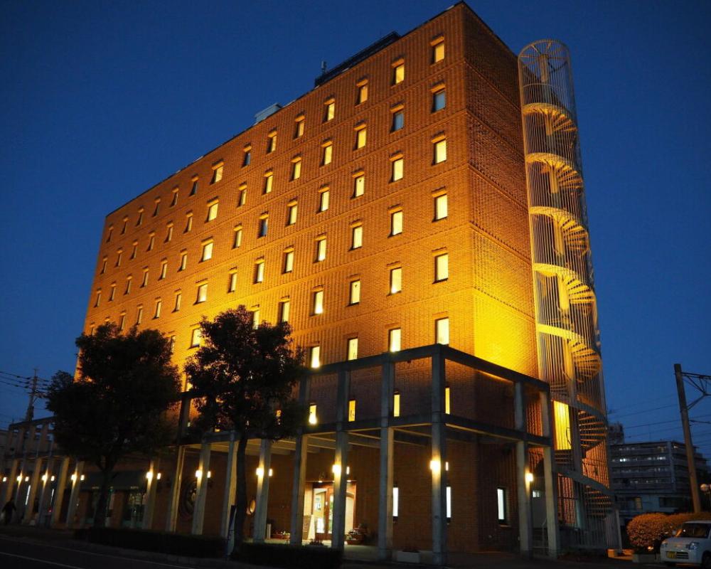 Shin Iizuka Station Hotel