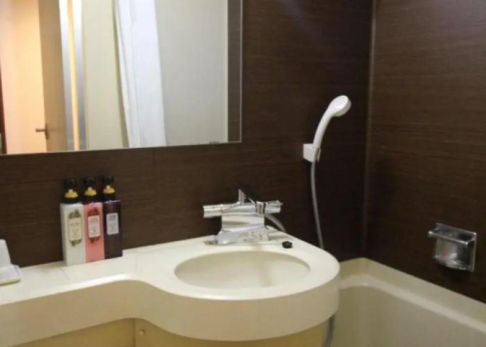 Shin Iizuka Station Hotel