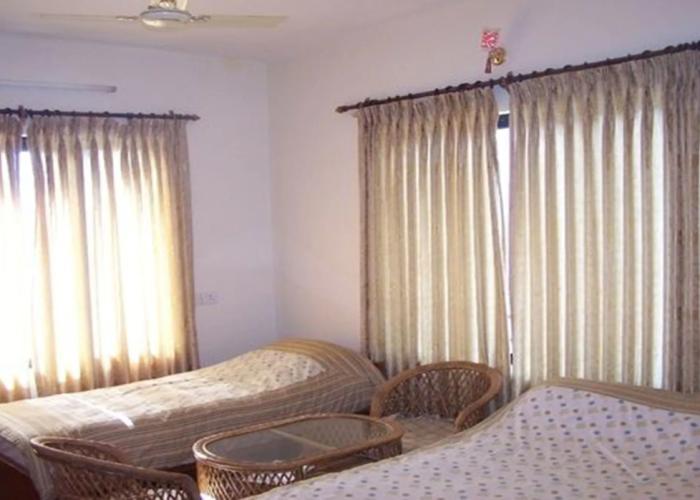 Dhampus Resort