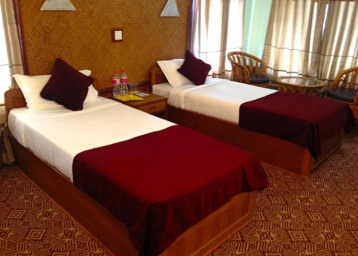 Himalayan Deurali Resort