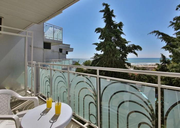 Hotel Sandy Beach