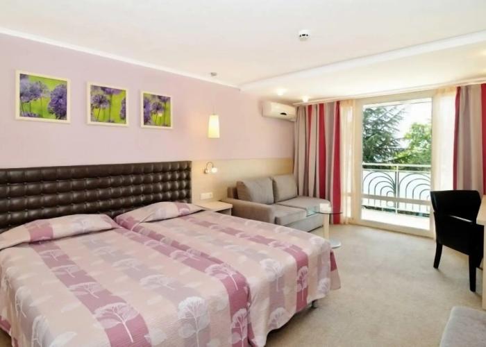 Hotel Sandy Beach