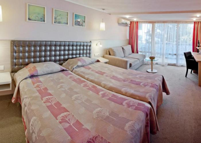 Hotel Sandy Beach