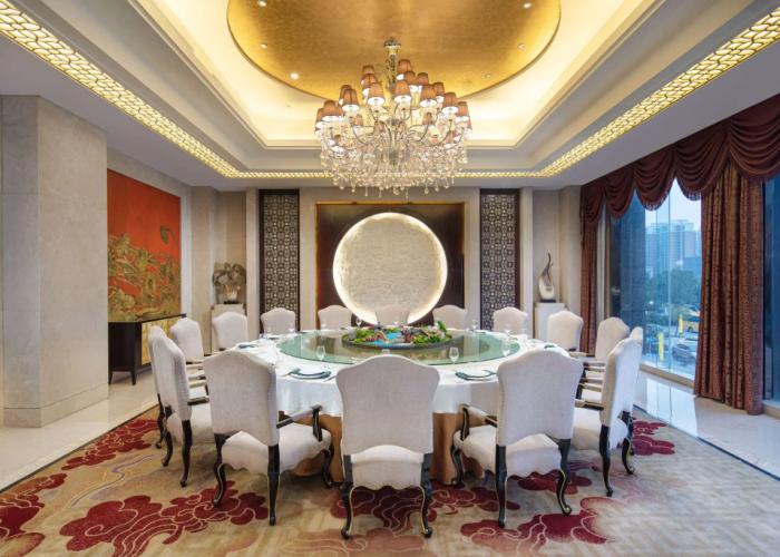 Wyndham Xinyang Downtown
