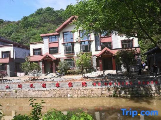 Xinyang Mountain B&B