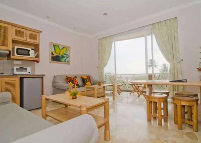 Hawaii Resort Family Suites