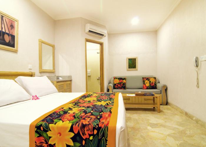 Hawaii Resort Family Suites @ Anyer Beach