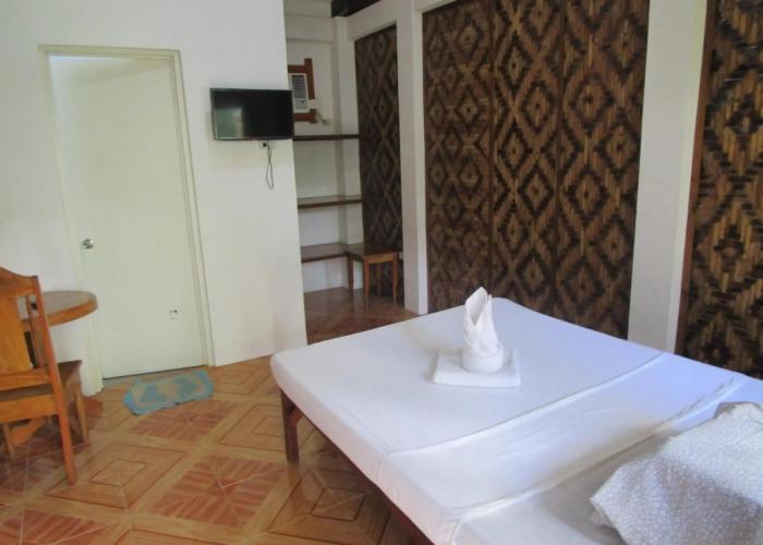 Point 303 Surf Resort