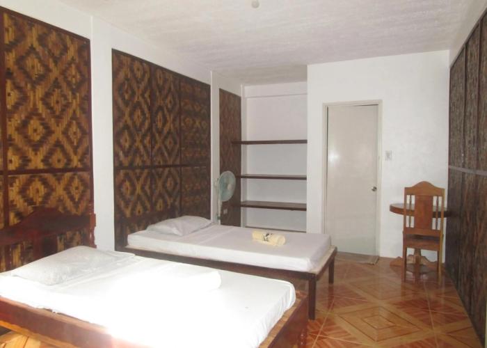 Point 303 Surf Resort