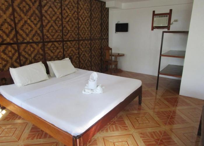 Point 303 Surf Resort
