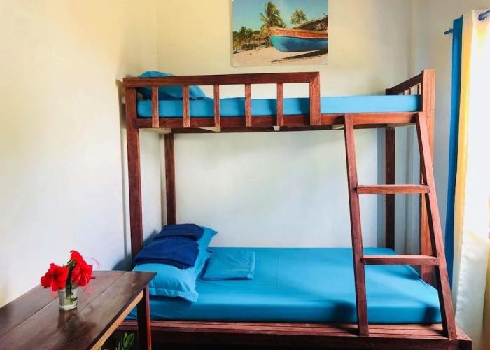 Tres Islas Hostel