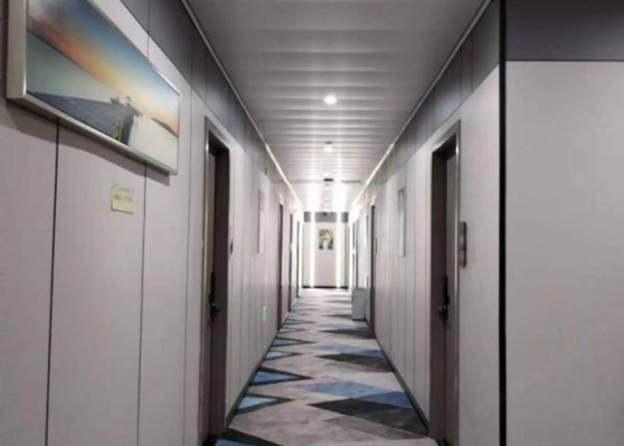 Luxi Hotel