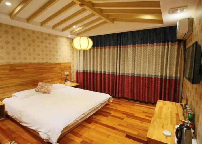 iju Chain Hotel (Yingkou Bus Station Branch)