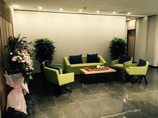 Grape Hotel (Yingkou Ping'an)