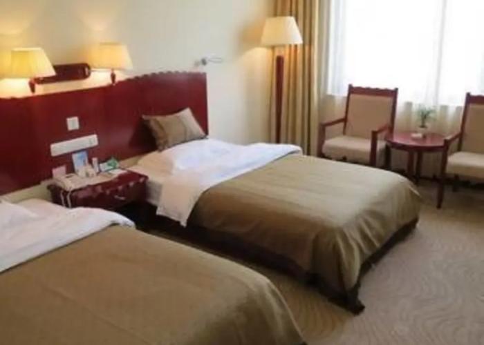 Xinkaitong Hotel Ruili