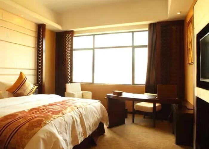 Banghe Hotel