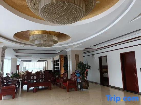 Ruili Bamboo Forest Garden Hot Spring Hotel