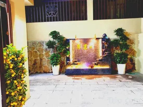 Charming Homestay Inn, Mangshi,Yunnan