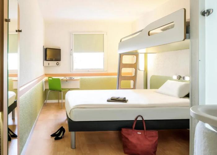 ibis budget Givet