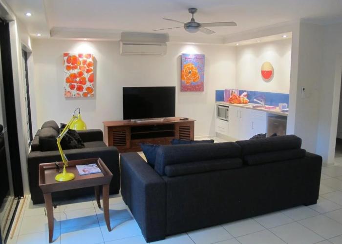 Seascape Luxury Beachfront Holiday House