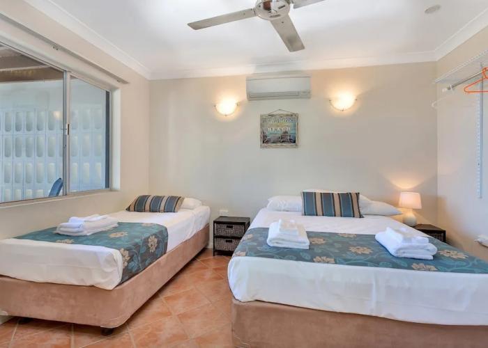 Dolce Vita Beachfront Holiday House