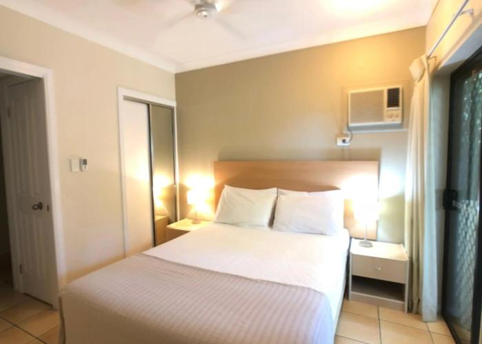 City Plaza Apartments