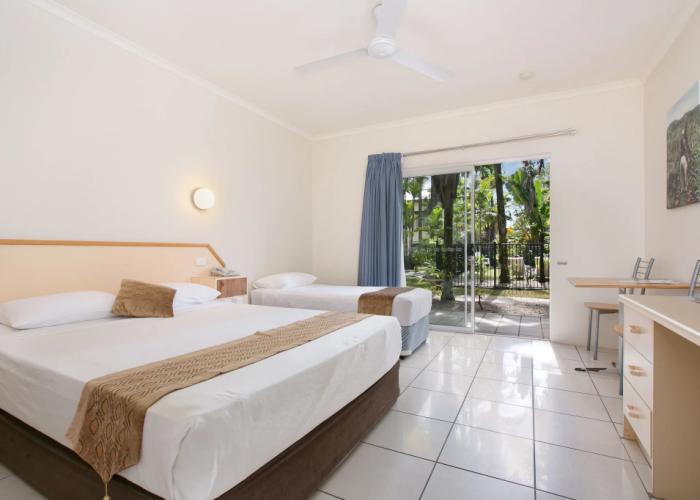 Hotel Tropiq