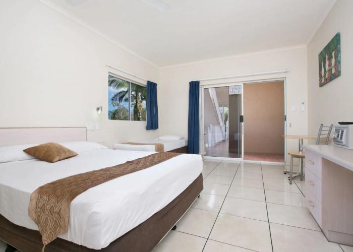 Hotel Tropiq
