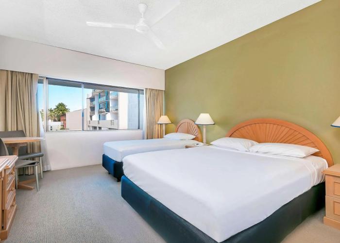 Mercure Cairns