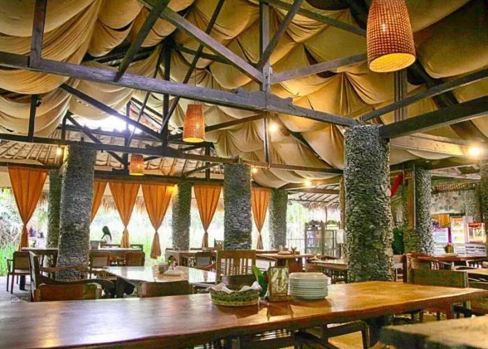 Sapulidi Cafe, Resort & Gallery