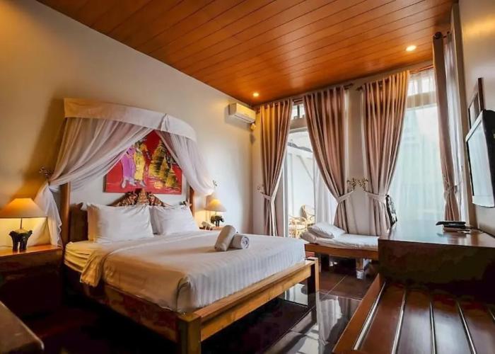 Rumah Stroberi Organic Farm and Lodge