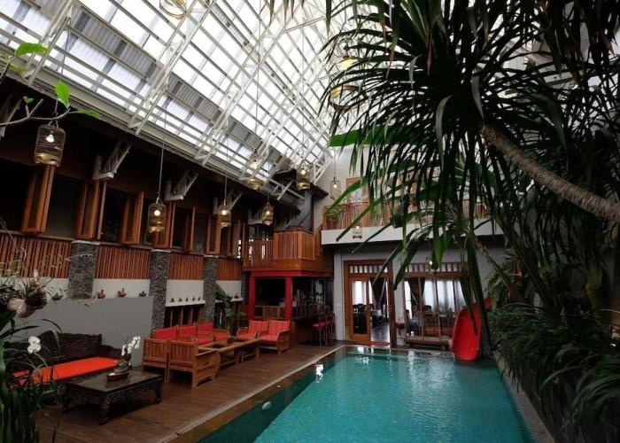 Rumah Stroberi Organic Farm and Lodge