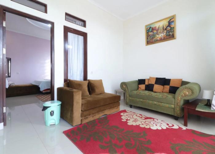 Lembur Incu Syariah Villa by ZUZU