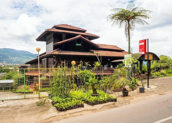 Capital O 2640 Rumah Kayu Cottage Syariah