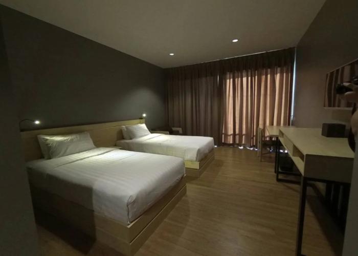 Riverawan Hotel (SHA Plus+)