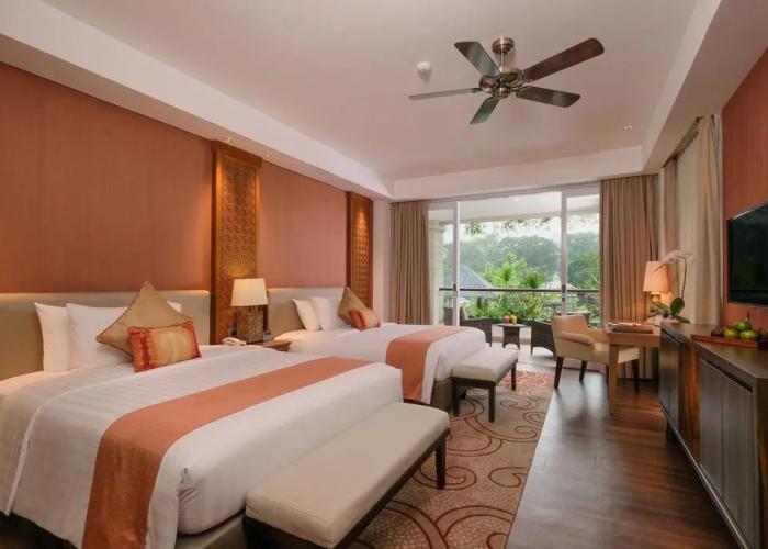Suarapura Resort & Spa