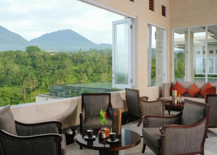 Suarapura Resort & Spa