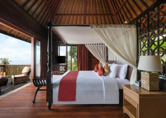 Suarapura Resort & Spa