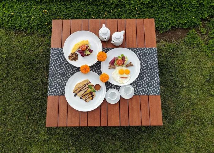 Suarapura Resort and SPA
