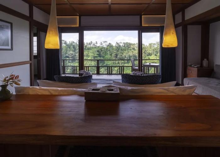 Suarapura Resort and SPA